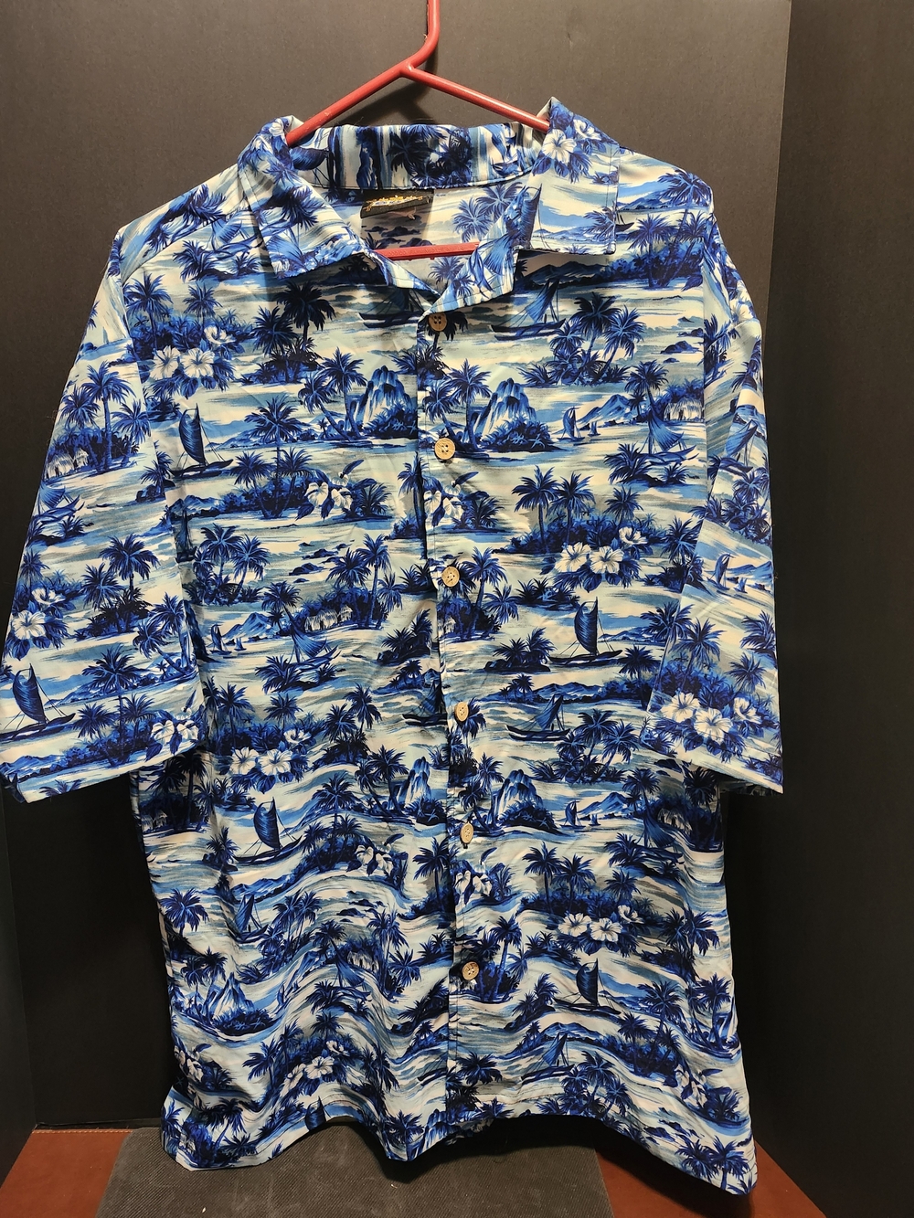 Men's Blue Tropical Print Short-Sleeve Button-Down Shirt
